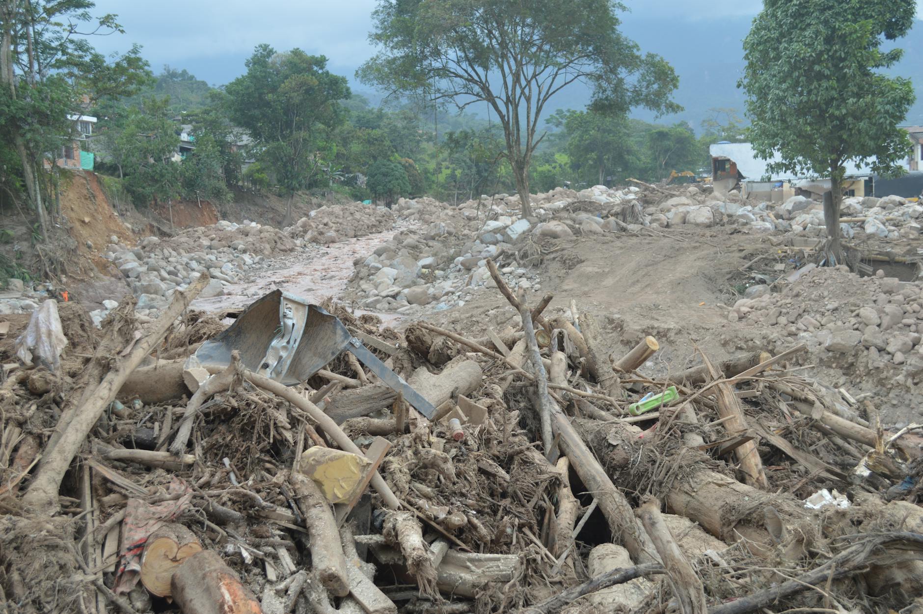 longsor terbaru hari ini
