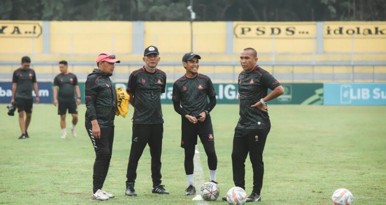 Jadwal pertandingan sepak bola hari ini lengkap dengan waktu kick off dan hasil skor terbaru dari berbagai liga dunia