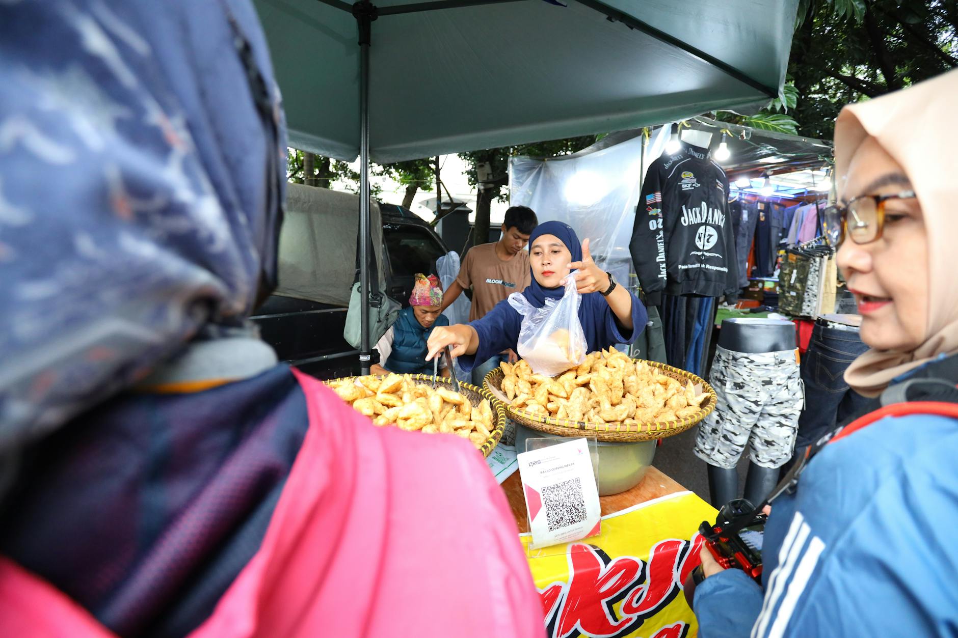 Gambar berita terbaru tentang topik paling viral minggu ini yang sedang dibicarakan banyak orang di media sosial dan menjadi trending topic saat ini