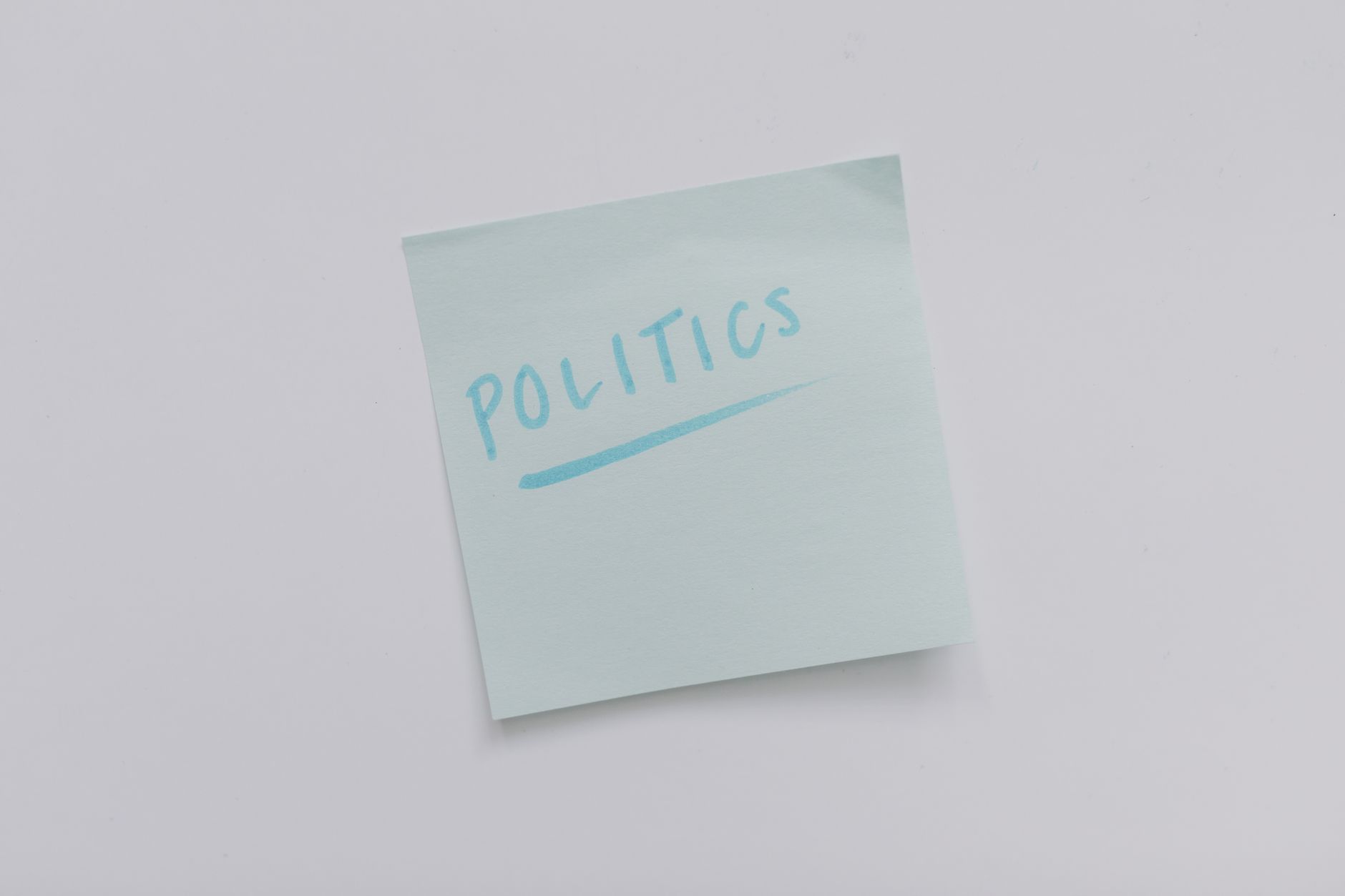 analisis politik terbaru
